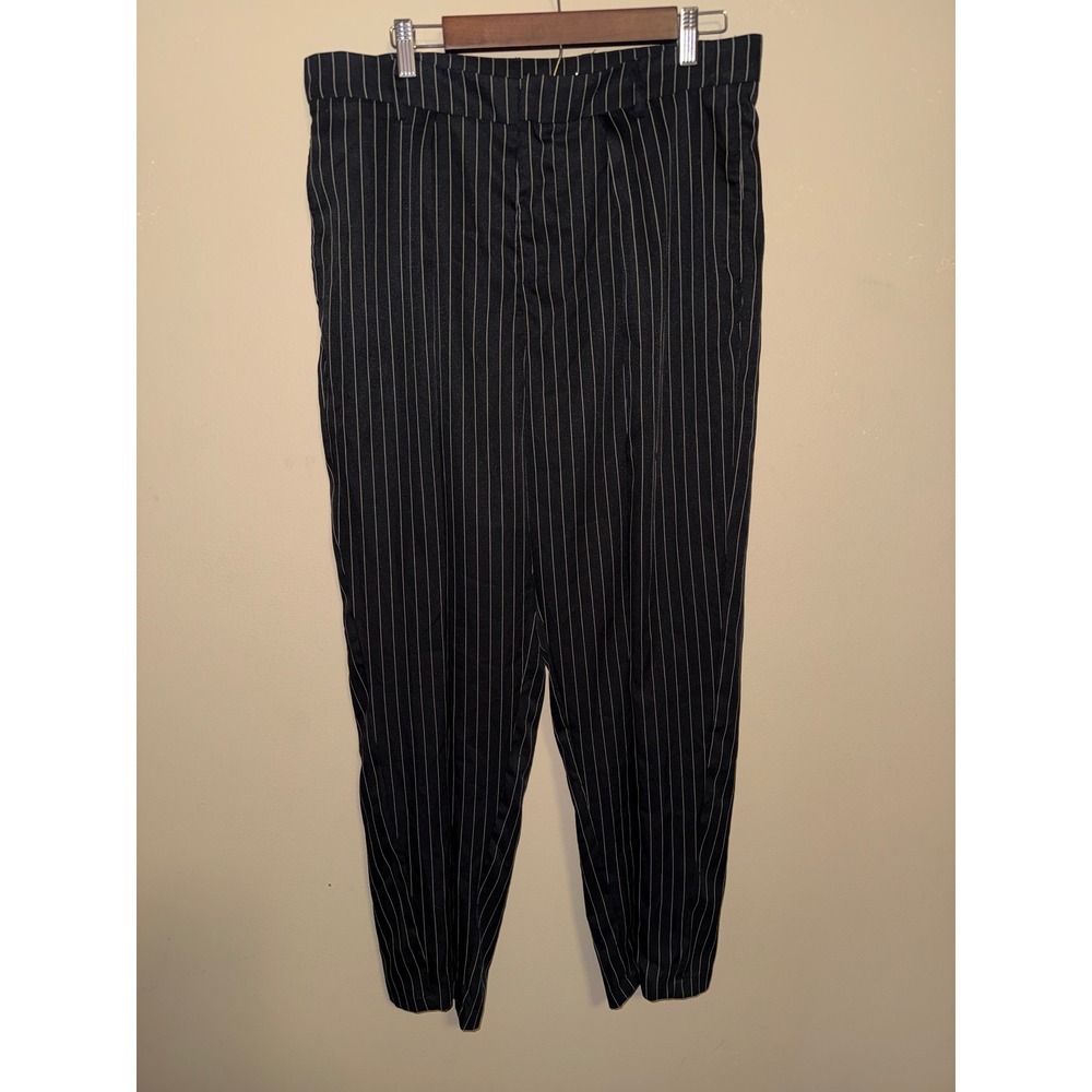 NEW Forever21 Womens Black Pinstripe Tapered HighRise wide leg Trousers L office